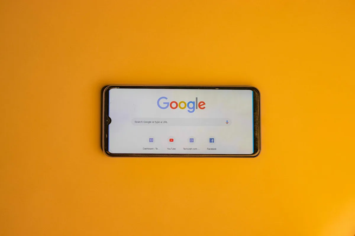 Google Search Console performance report showing keyword impressions and click-through rates for a Malaysian ecommerce site