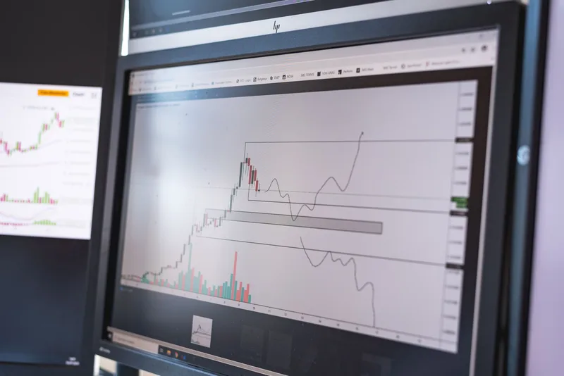 Ecommerce seller using analytics dashboard to find and evaluate TikTok creator performance data